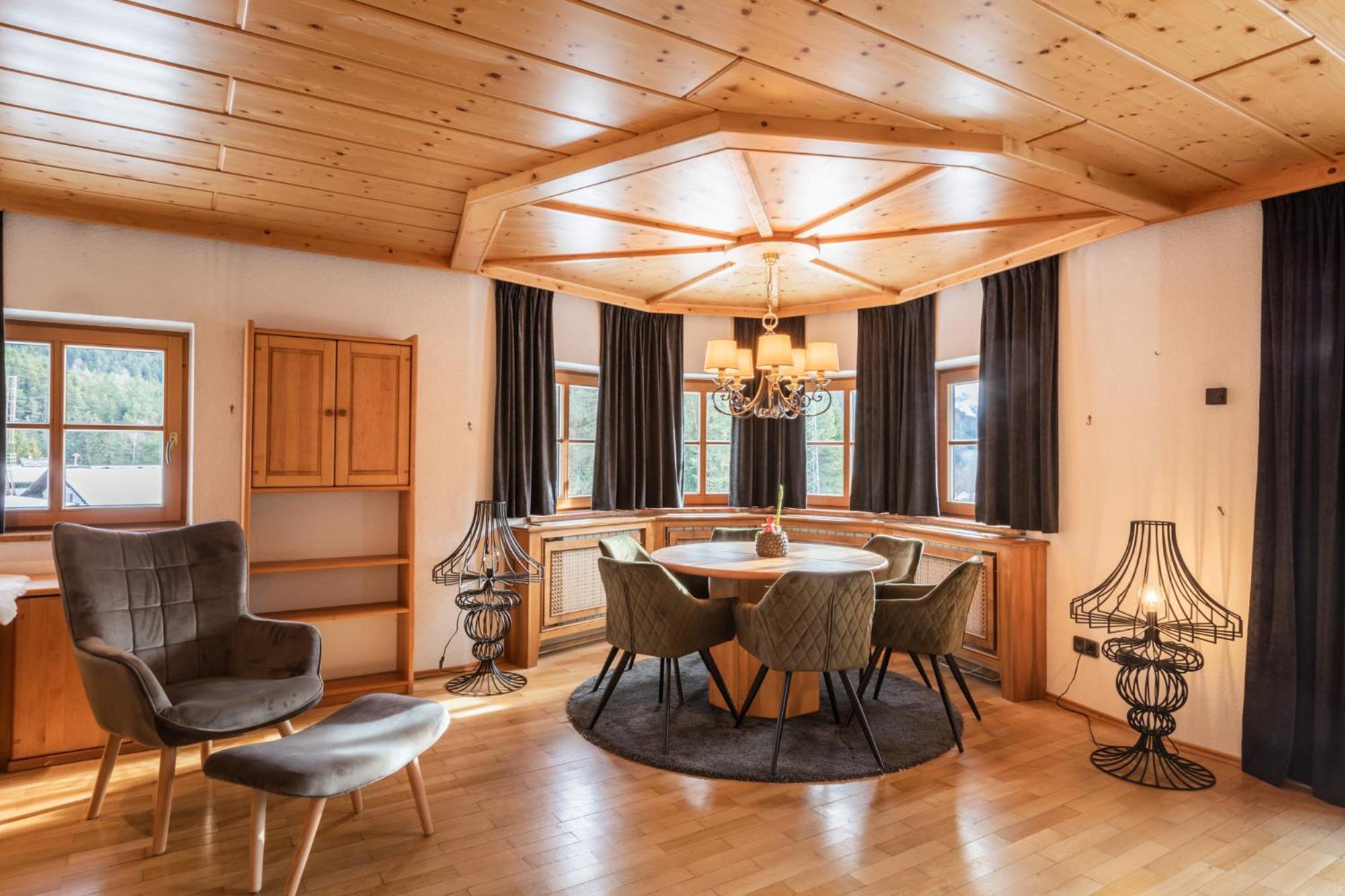 Love The Alps Apartments 瑞斯·贝·泽费尔德 外观 照片