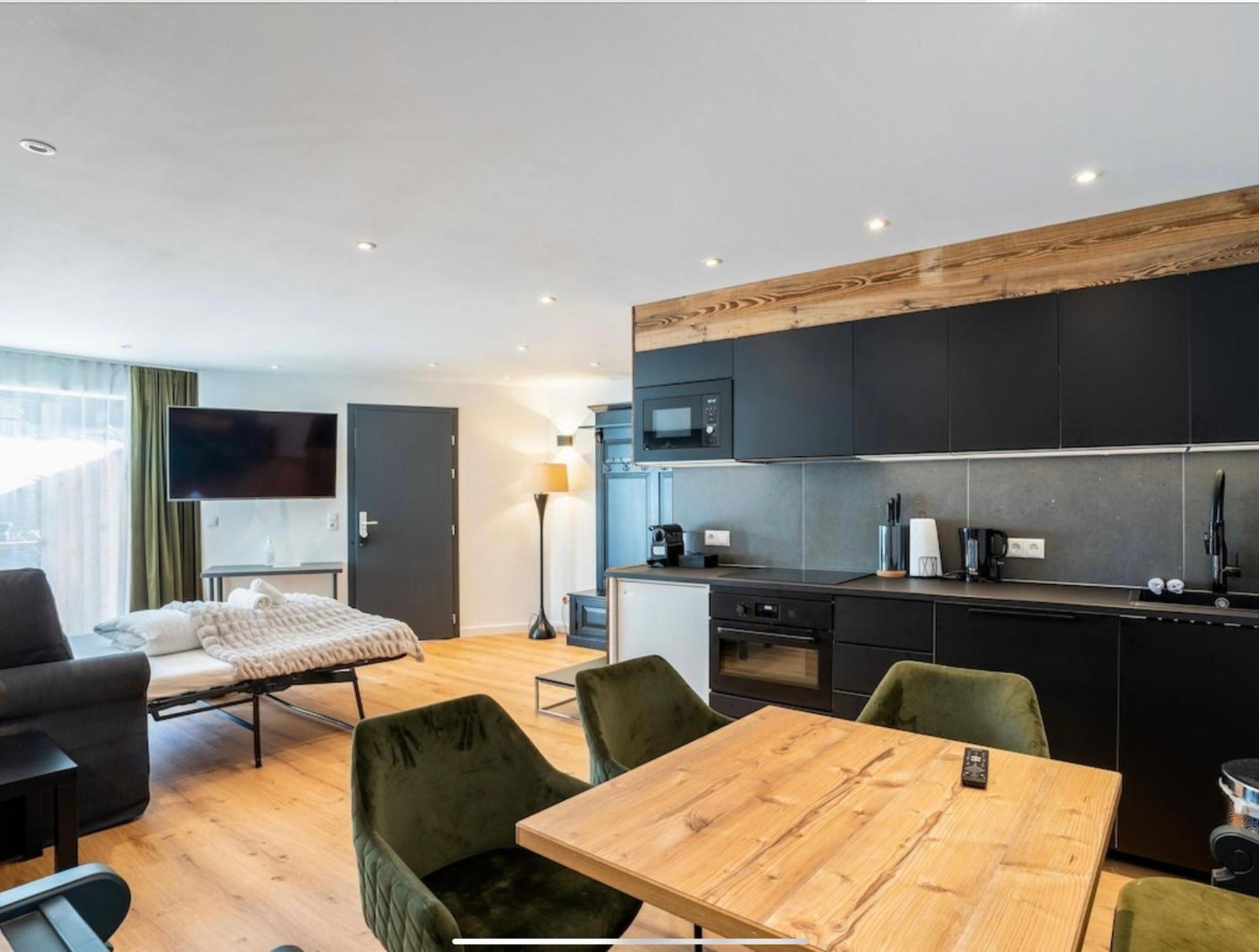 Love The Alps Apartments 瑞斯·贝·泽费尔德 外观 照片