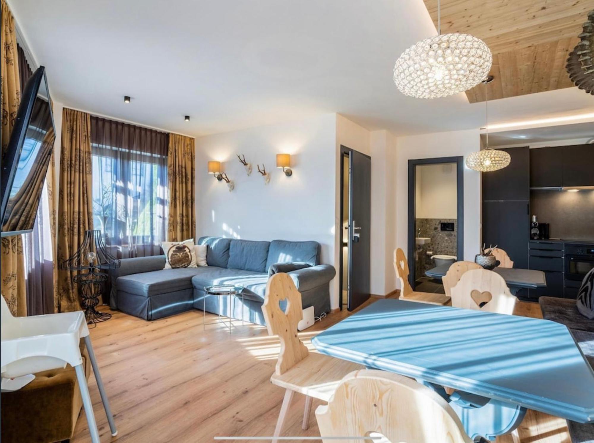 Love The Alps Apartments 瑞斯·贝·泽费尔德 外观 照片