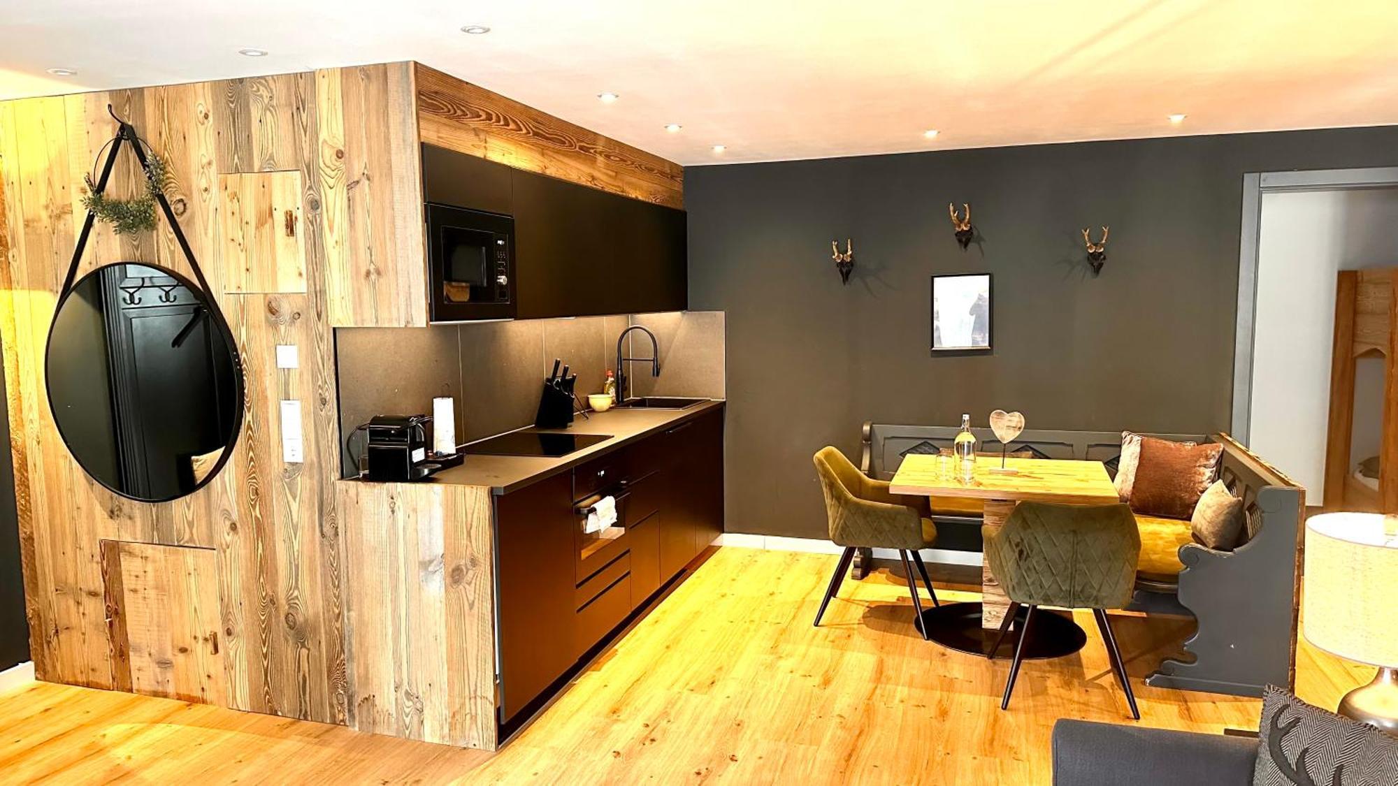 Love The Alps Apartments 瑞斯·贝·泽费尔德 外观 照片